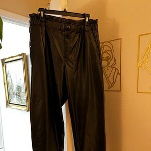 LOFT Women's Black Ankle Pants
